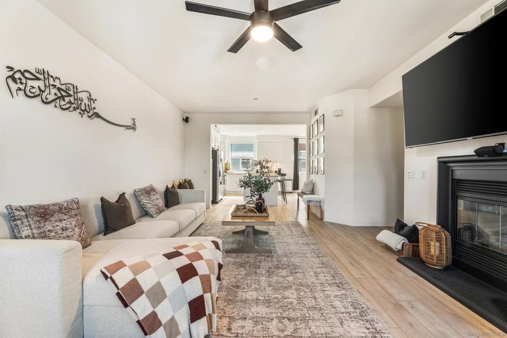 Condo at 545 N Chardonnay Drive, Covina — photo 7 of 12