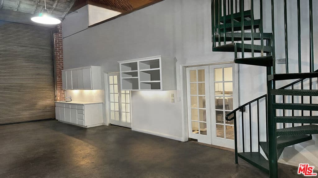 Home at 915 S Alta Vista Avenue, Monrovia — photo 5 of 12
