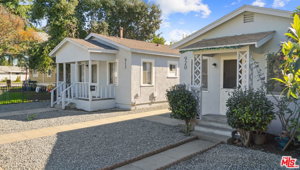 Home at 912 W 3rd Street, Pomona — photo 1 of 11