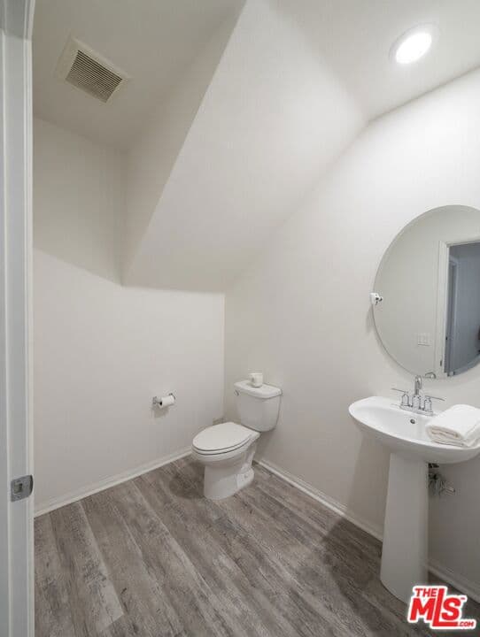 Condo at 1019 Hudson Lane, West Covina — photo 12 of 12