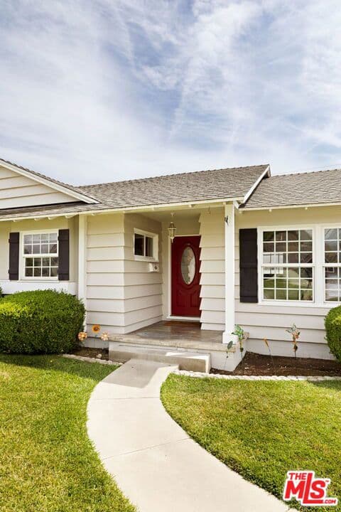 Home at 204 E Hurst Street, Covina — photo 2 of 12