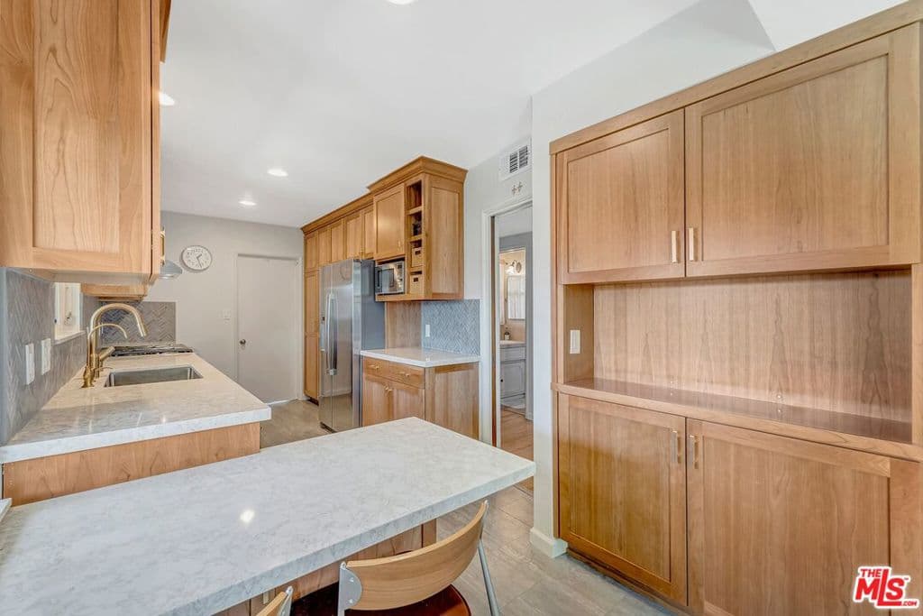 Home at 5570 Glickman Avenue, Temple City — photo 10 of 12