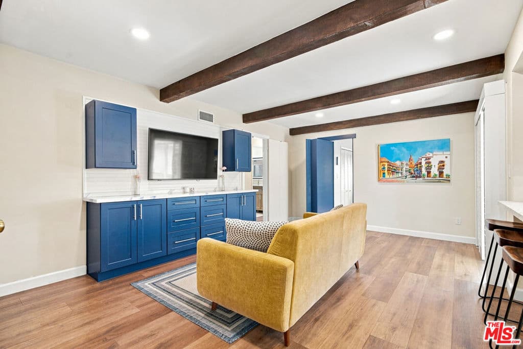 Home at 1873 Rosemount Avenue, Claremont — photo 9 of 12