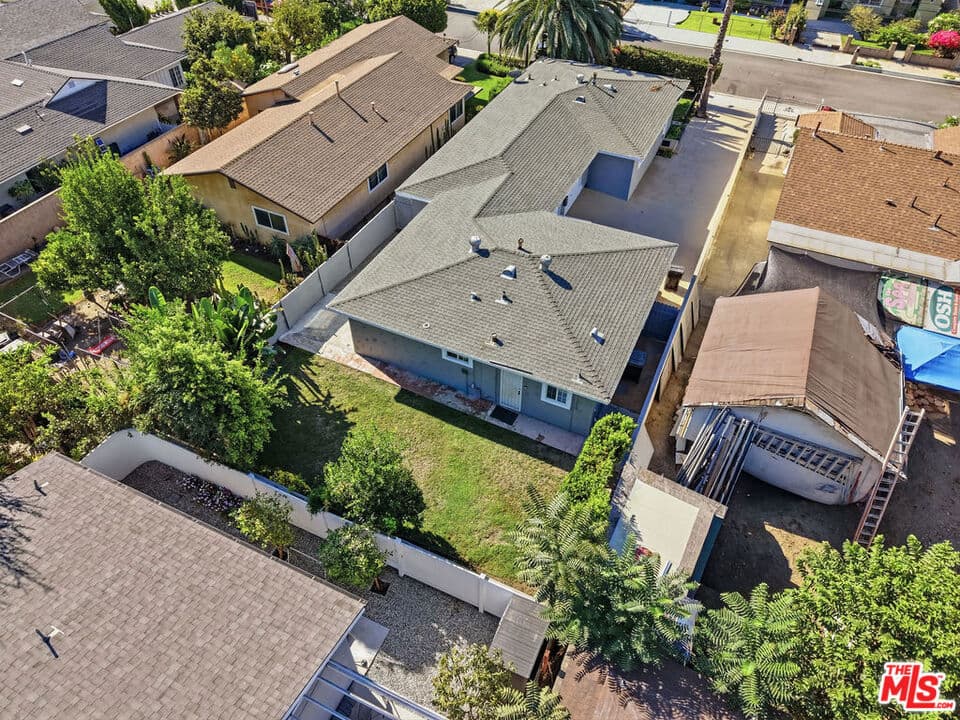 Home at 519 Los Angeles Avenue, Monrovia — photo 6 of 9