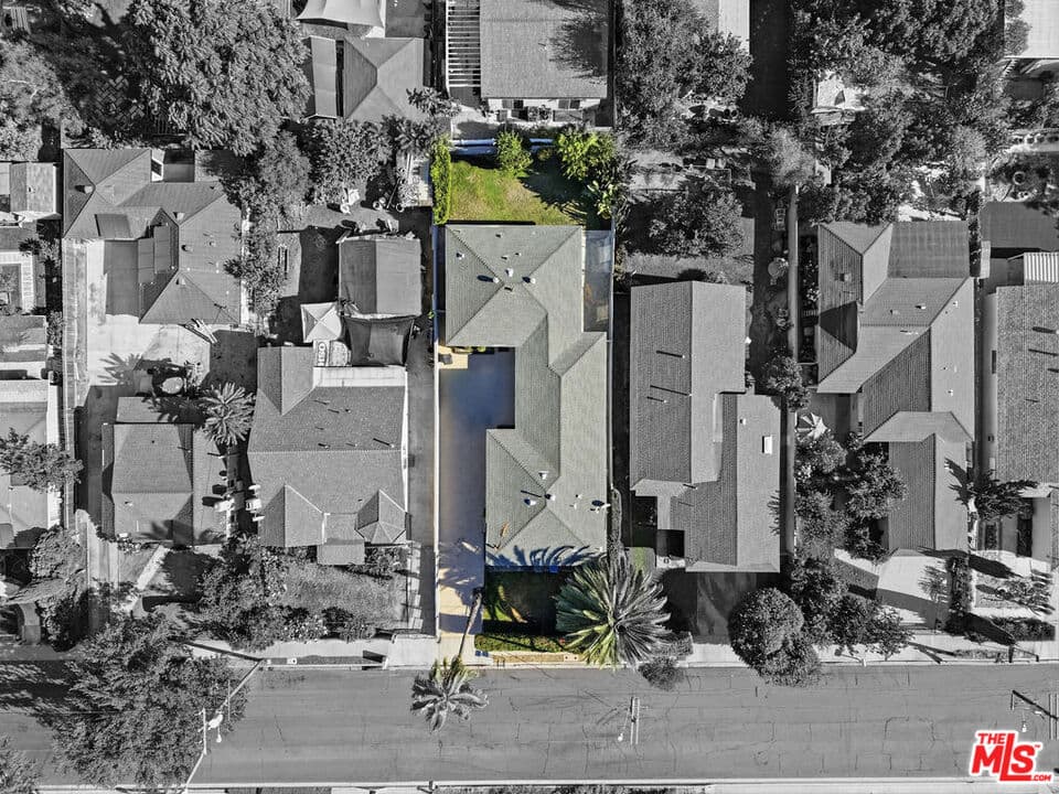 Home at 519 Los Angeles Avenue, Monrovia — photo 9 of 9