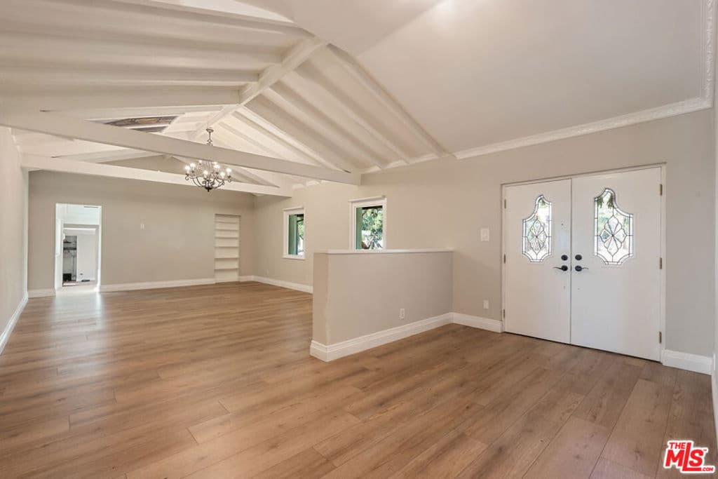 Home at 1006 W Milton Drive, Glendora — photo 2 of 12