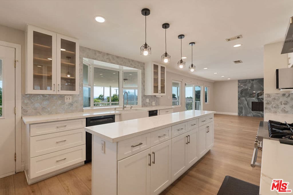 Home at 1006 W Milton Drive, Glendora — photo 12 of 12