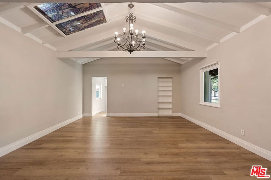 Home at 1006 W Milton Drive, Glendora — photo 5 of 12