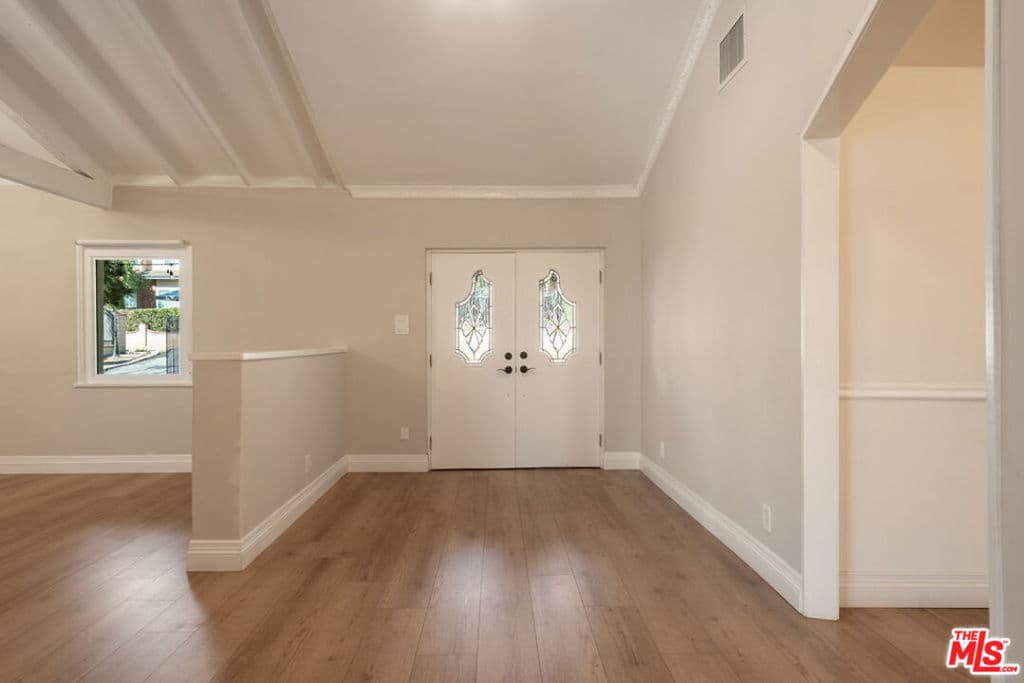 Home at 1006 W Milton Drive, Glendora — photo 6 of 12