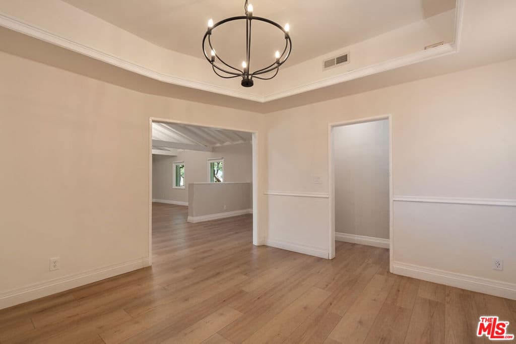 Home at 1006 W Milton Drive, Glendora — photo 8 of 12