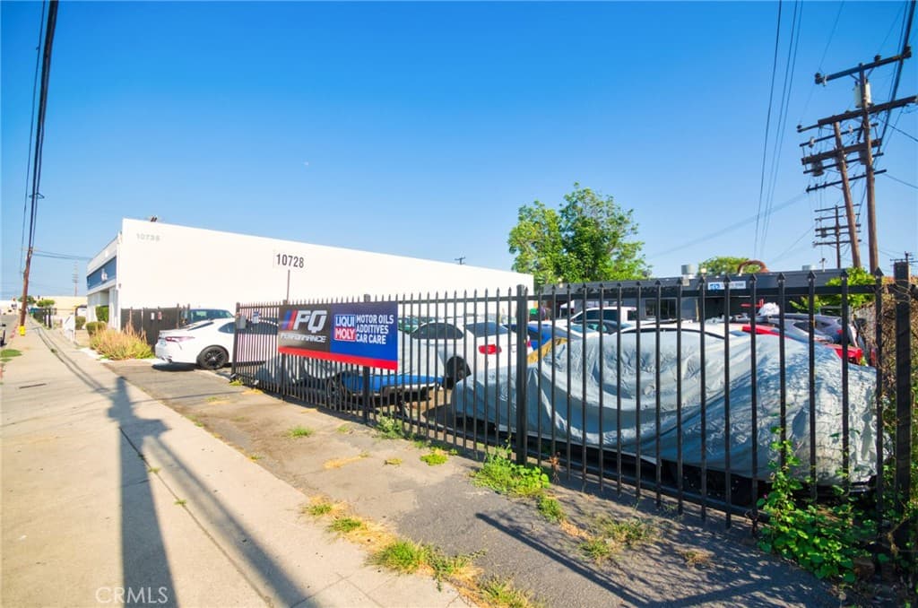 Commercial at 10728 Rush Street, South El Monte — photo 11 of 12