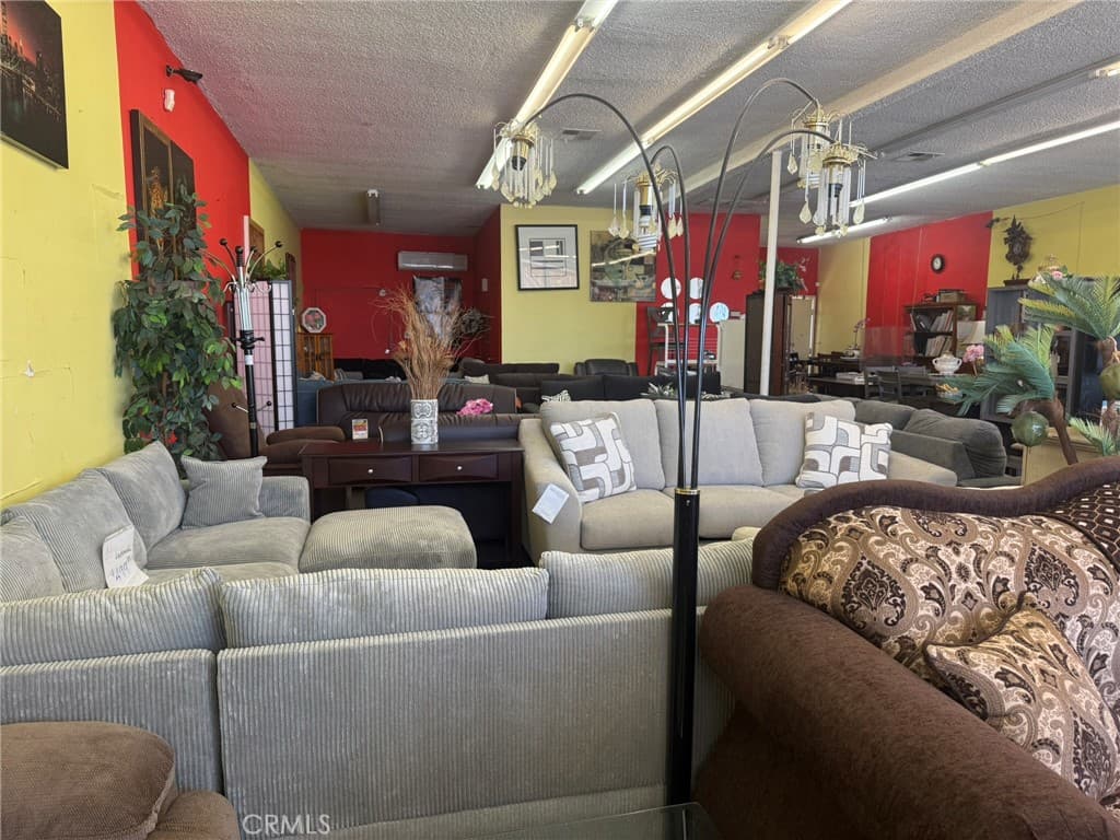 Commercial at 15430 Francisquito Avenue, La Puente — photo 9 of 12