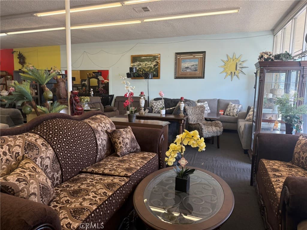 Commercial at 15430 Francisquito Avenue, La Puente — photo 10 of 12