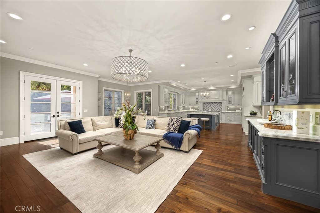 Home at 1201 S 10th Ave, Arcadia — photo 11 of 12