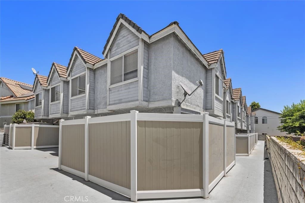 Condo at 1522 S Baldwin Avenue 10, Arcadia — photo 11 of 12