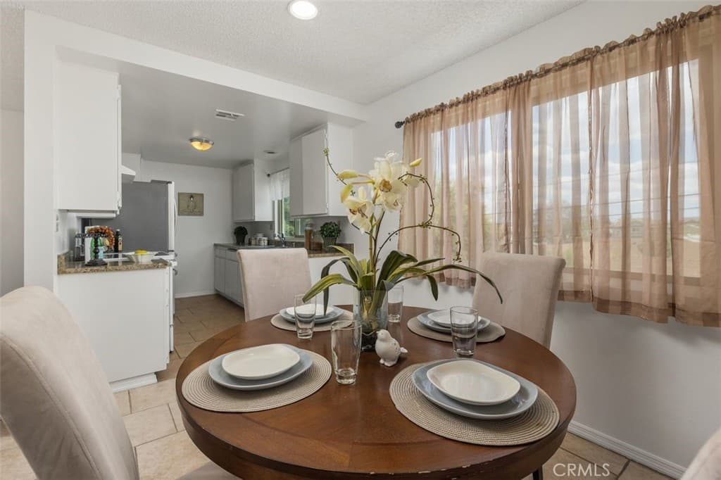 Condo at 1130 W Huntington Drive 8, Arcadia — photo 12 of 12