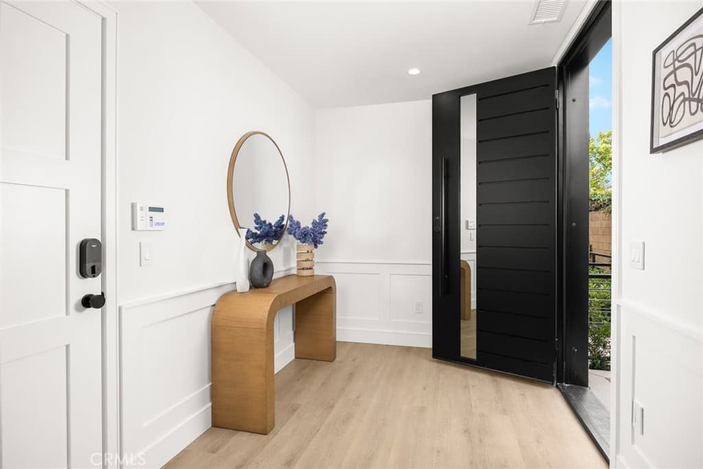 Condo at 830 Sunset Boulevard B, Arcadia — photo 9 of 12