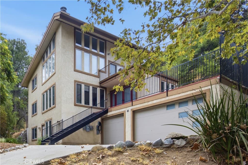 Home at 41 Hidden Valley, Monrovia — photo 2 of 12