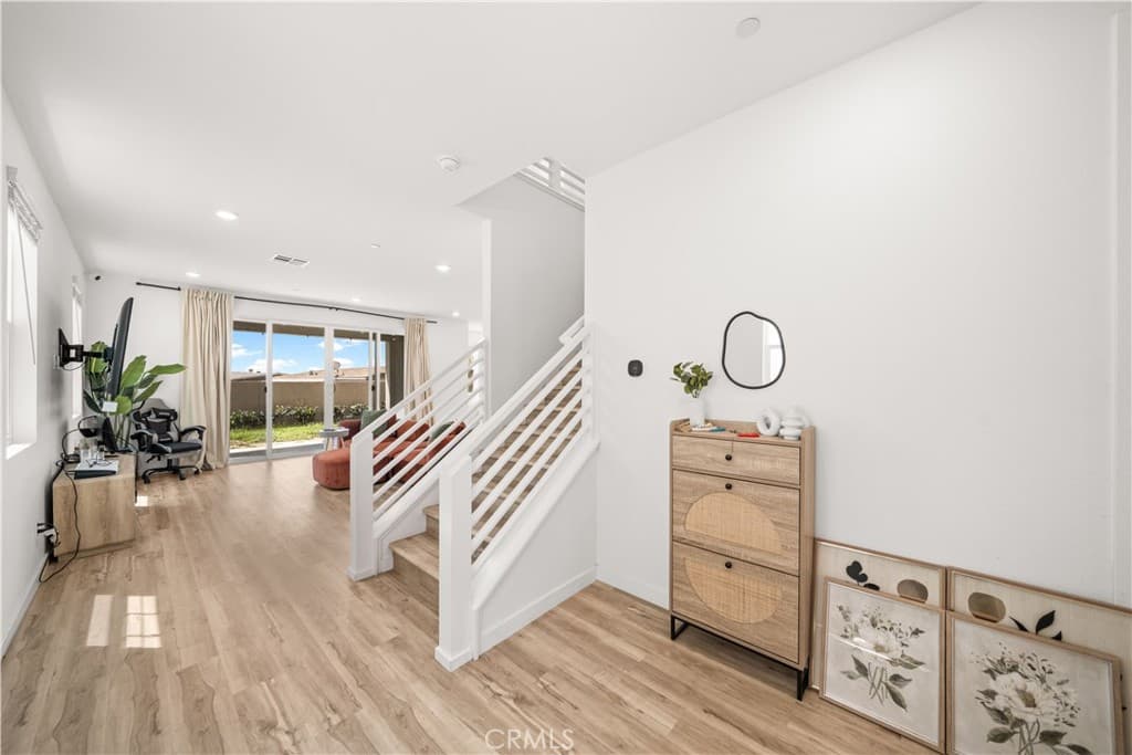 Home at 2860 Sapphire Road, La Verne — photo 5 of 12