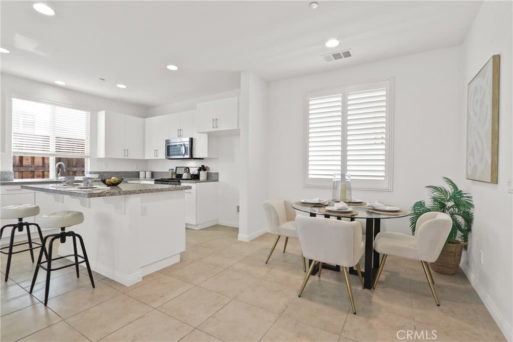 Townhouse at 27 Linden, Temple City — photo 6 of 12