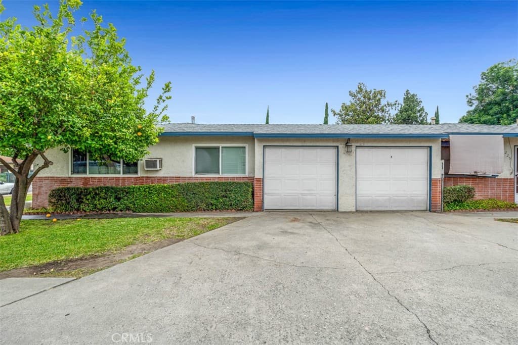 Multi-Family at 223 Montana, Monrovia — photo 6 of 12