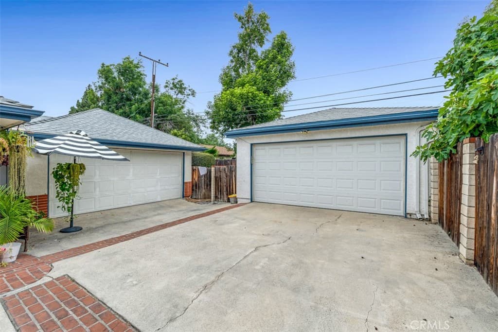Multi-Family at 223 Montana, Monrovia — photo 8 of 12
