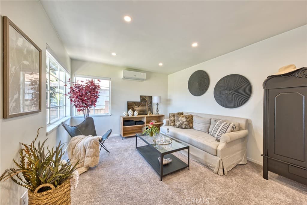 Home at 2531 Calmia, Duarte — photo 5 of 12