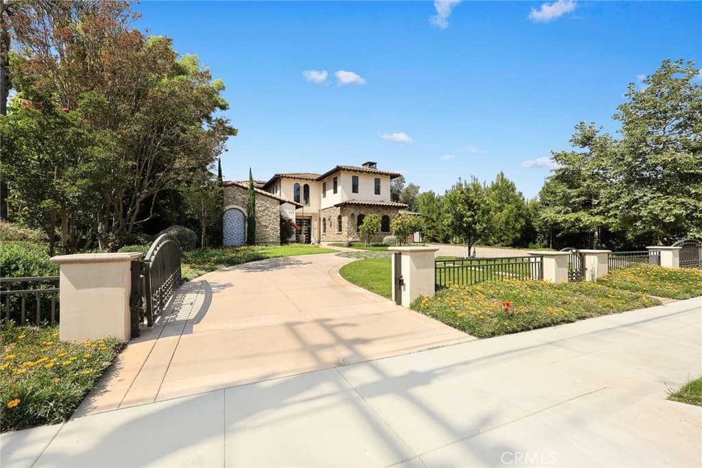 Home at 339 W Longden Avenue, Arcadia — photo 6 of 12