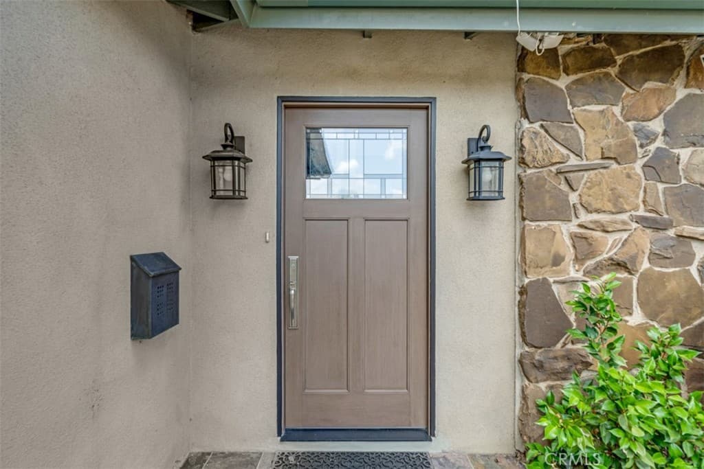 Home at 8718 Burghardt Road, Temple City — photo 4 of 12
