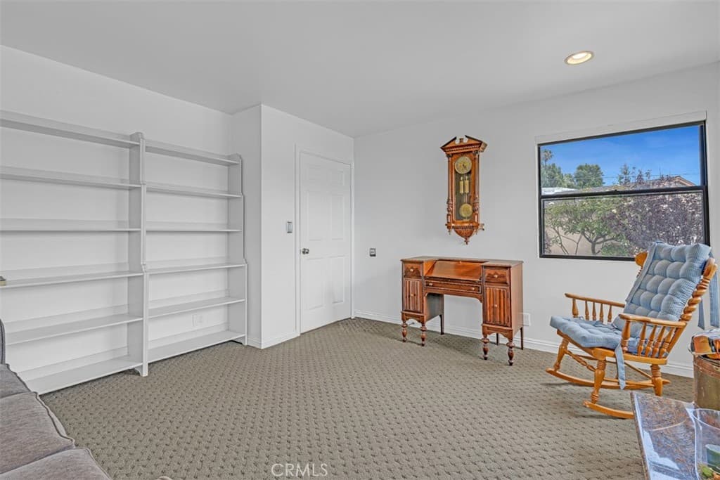 Home at 8718 Burghardt Road, Temple City — photo 9 of 12