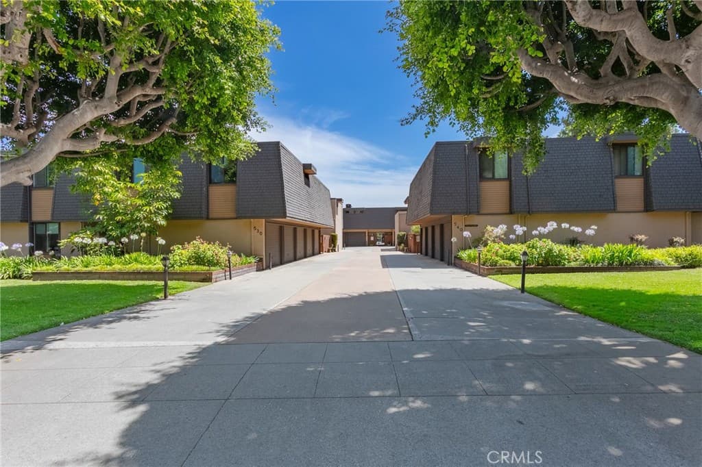 Condo at 530 Fairview 14, Arcadia — photo 1 of 12