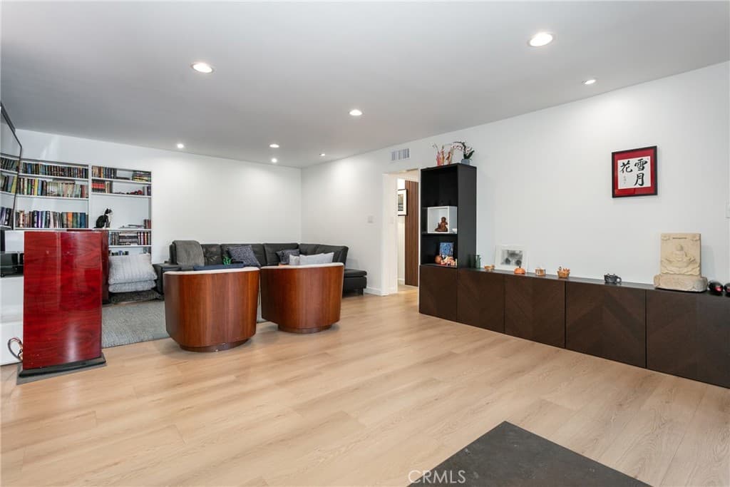 Condo at 530 Fairview 14, Arcadia — photo 12 of 12