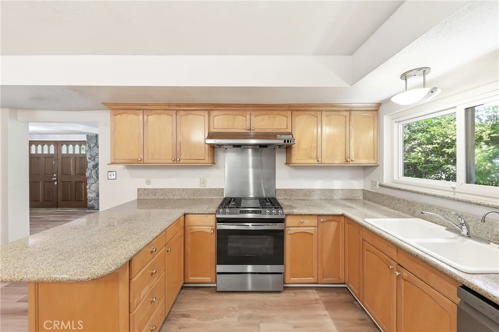 Home at 2031 Bella Vista Avenue, Arcadia — photo 12 of 12