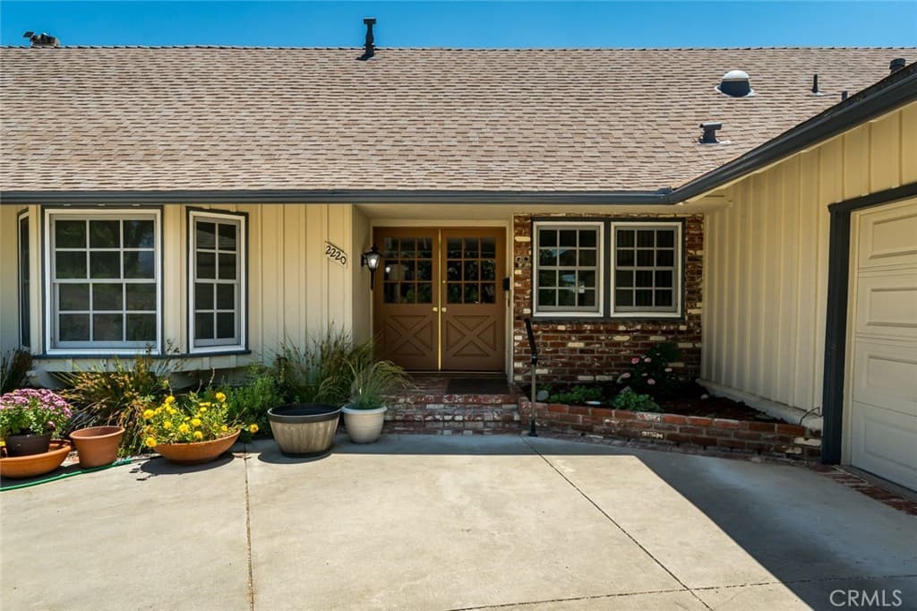 Home at 2220 W Silver Tree, Claremont — photo 2 of 12