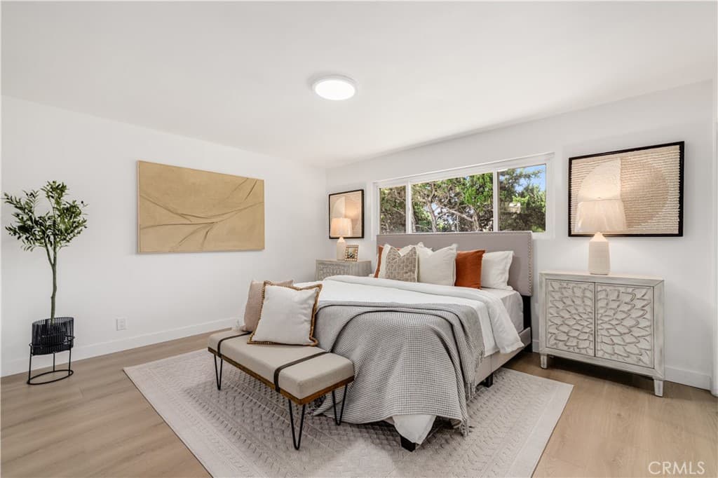 Home at 458 W Winnie Way, Arcadia — photo 11 of 12