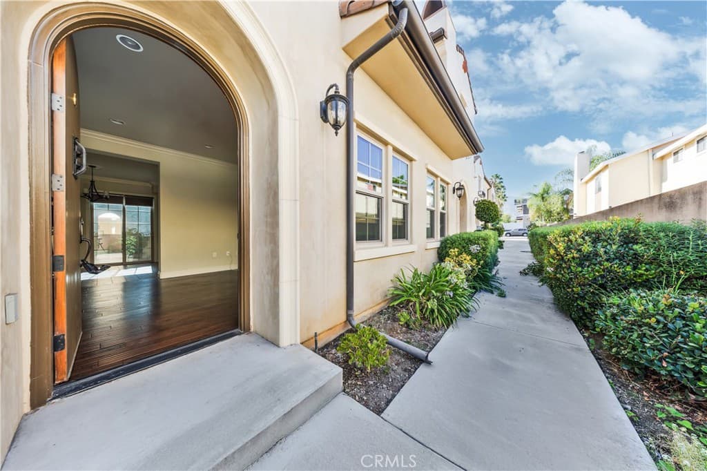 Condo at 130 Alta Street C, Arcadia — photo 5 of 12