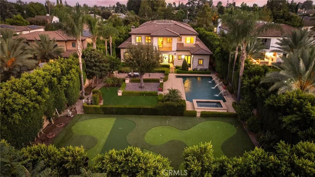 Home at 271 W Naomi Avenue, Arcadia — photo 6 of 12