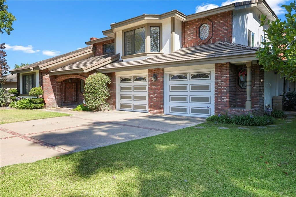 Home at 1136 Columbia Road, Arcadia — photo 4 of 12