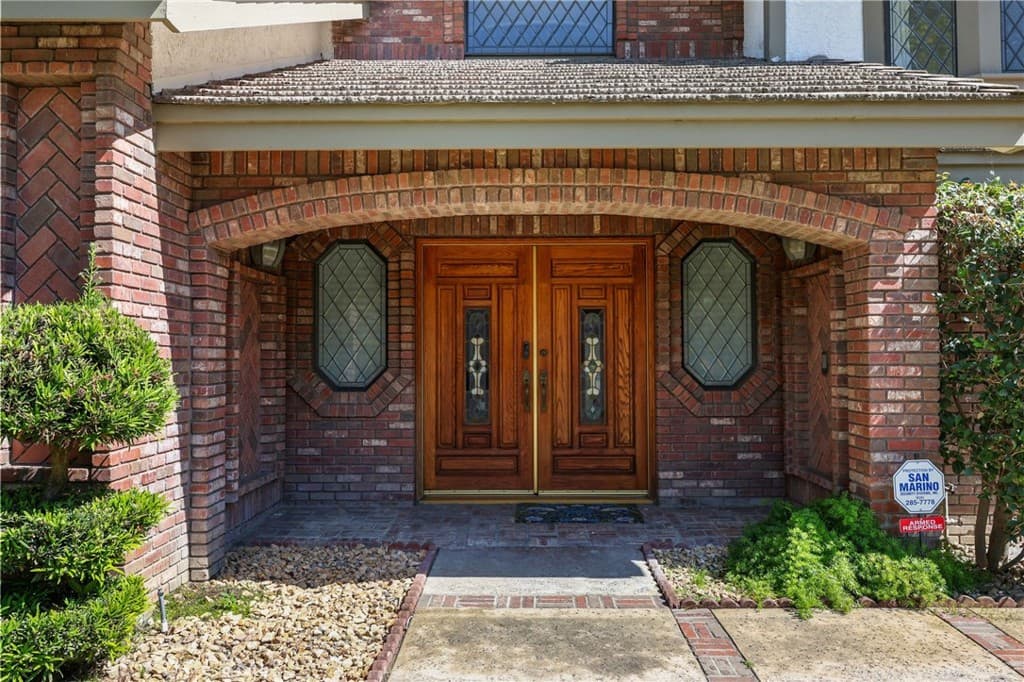 Home at 1136 Columbia Road, Arcadia — photo 5 of 12