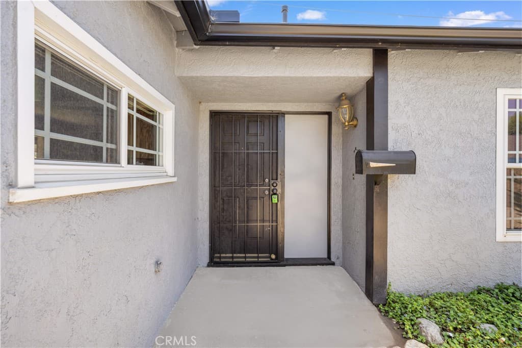 Home at 528 Essex, Glendora — photo 7 of 12