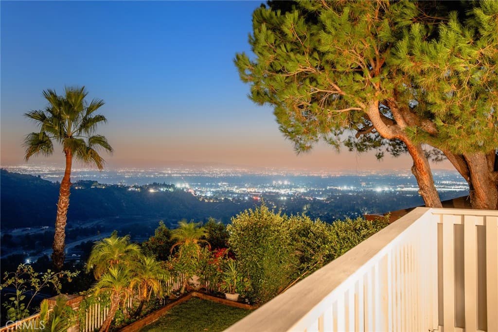 Home at 2226 Cielo, Arcadia — photo 4 of 12