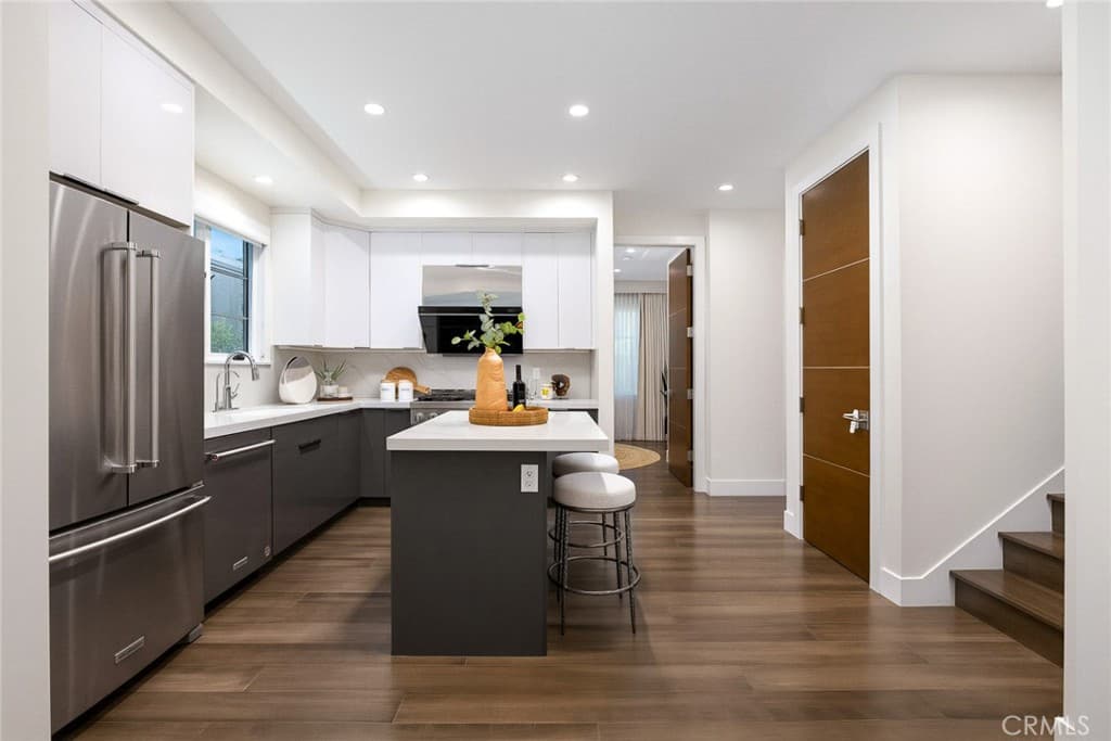 Home at 424 Genoa Street, Arcadia — photo 11 of 12