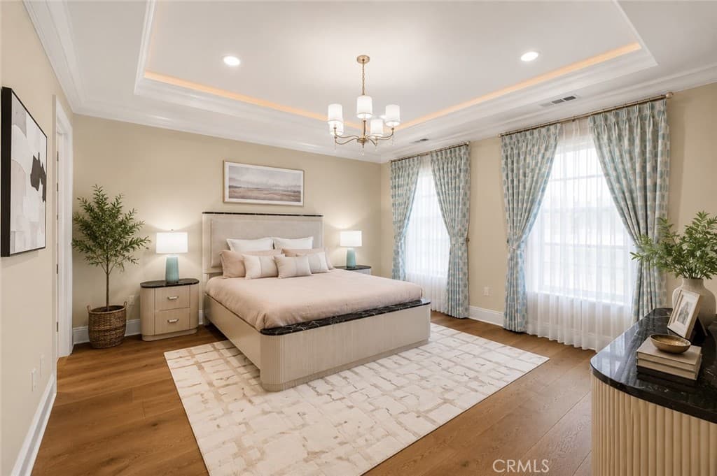 Home at 827 Murietta Drive, Arcadia — photo 11 of 12