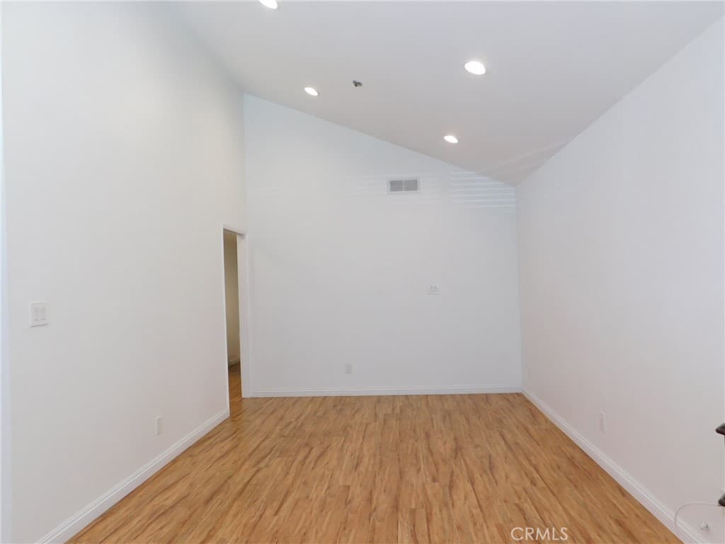 Condo at 9626 Longden Avenue B, Temple City — photo 5 of 12