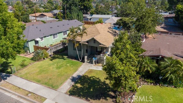 Multi-Family at 327 W Lemon Avenue, Monrovia — photo 2 of 10