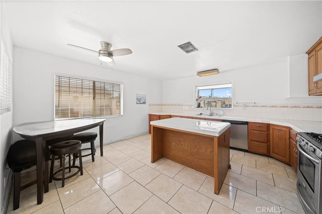 Home at 1206 Bannon Avenue, La Puente — photo 9 of 12