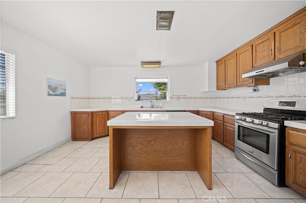 Home at 1206 Bannon Avenue, La Puente — photo 10 of 12