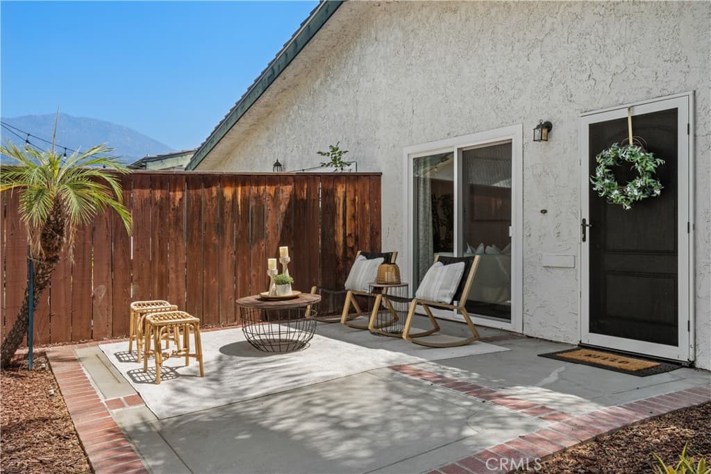 Townhouse at 1048 Royal Oaks H, Monrovia — photo 5 of 12