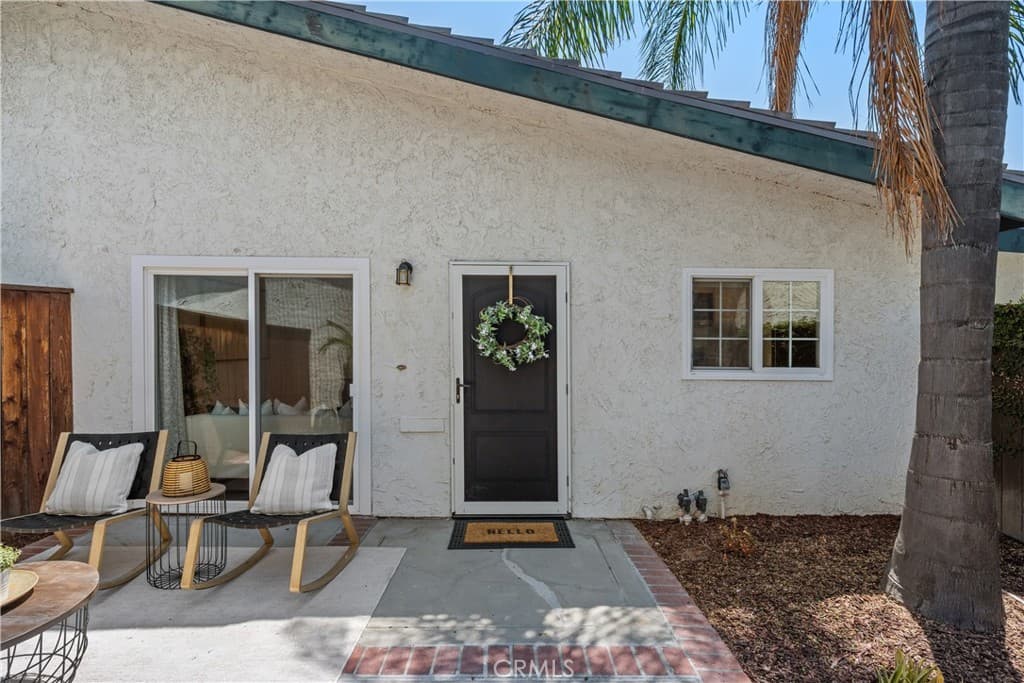 Townhouse at 1048 Royal Oaks H, Monrovia — photo 7 of 12