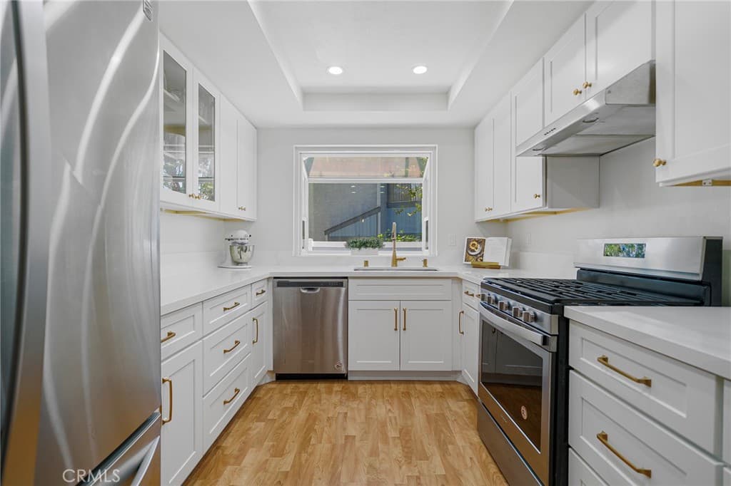 Condo at 900 W Sierra Madre 36, Azusa — photo 6 of 12